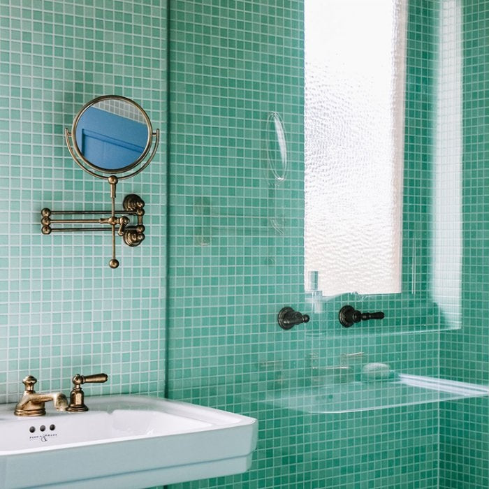 Perrin & Rowe Shaving Vanity Mirror – 1.5 x Magnification - Bathroom Picture